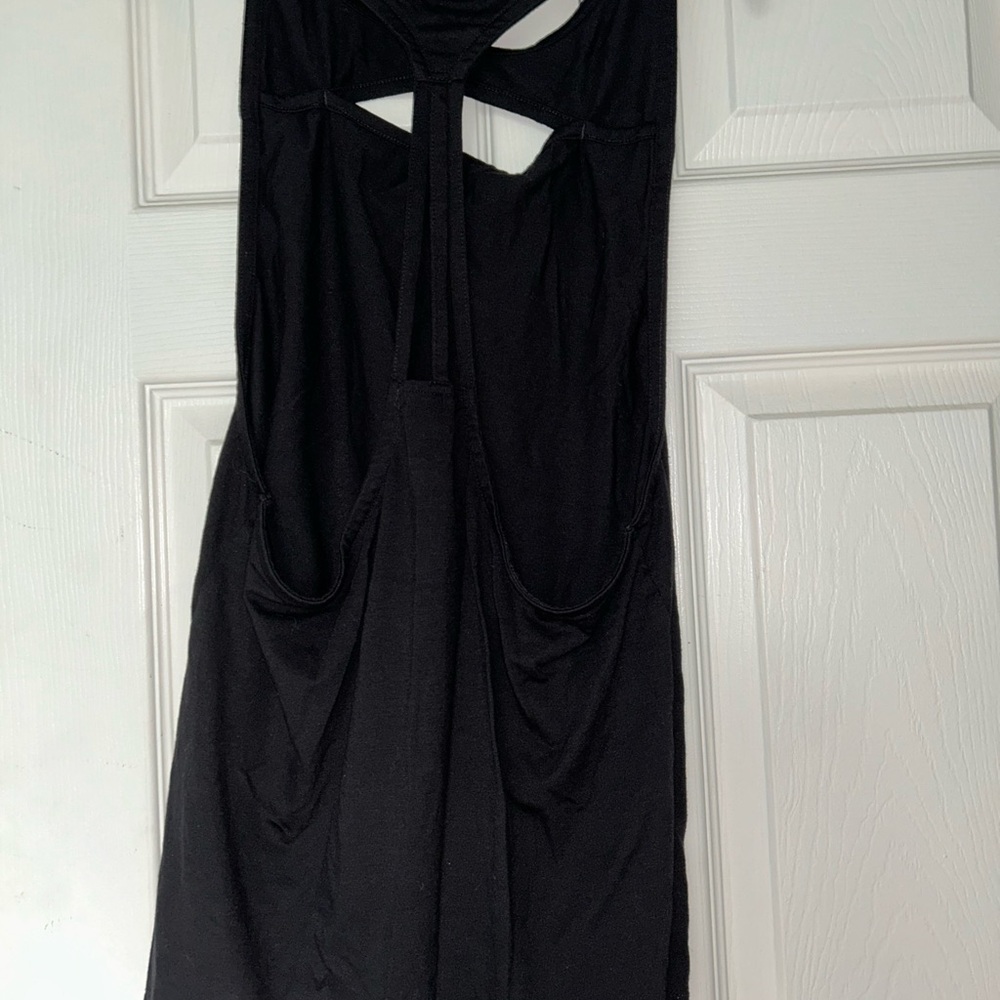 Gymshark tank with front cutout